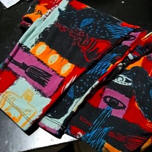 Halloween Lularoe tc2 leggings used